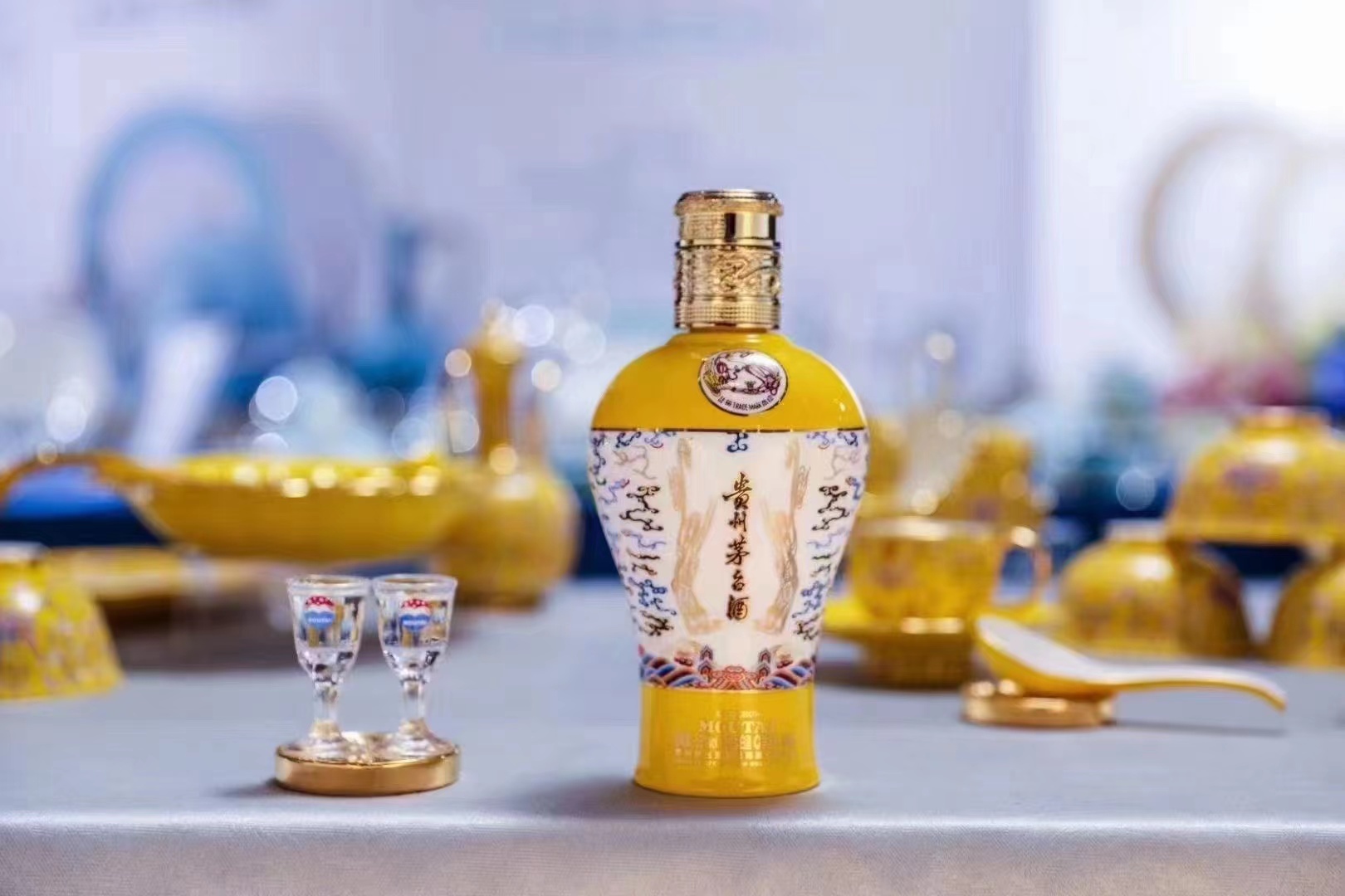 石屏潍坊临朐五十年茅台回收价格哪里回收(附近上门回收茅台酒）?